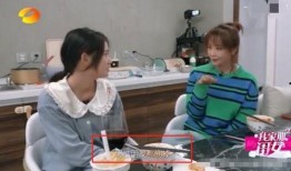 小美女被男友爆料视频,引发网友热议