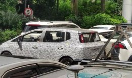 爆料全网新车视频,最新车型亮相，科技与时尚并存