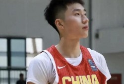 杜峰退役朱芳雨爆料视频,篮球传奇背后的感人故事