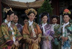 甄嬛传小角色爆料视频,幕后花絮曝光，真实身份令人惊讶！