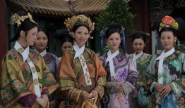 甄嬛传小角色爆料视频,幕后花絮曝光，真实身份令人惊讶！