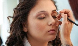 爆料娱乐圈化妆师