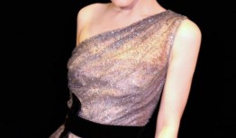 娱乐爆料吴昕是谁的孩子,揭秘她是谁的孩子