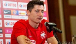 波兰莱万最新消息爆料,波兰球星莱万转会传闻再起波澜