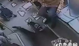 青岛大妈爆料视频曝光,青岛大妈爆料视频引发热议